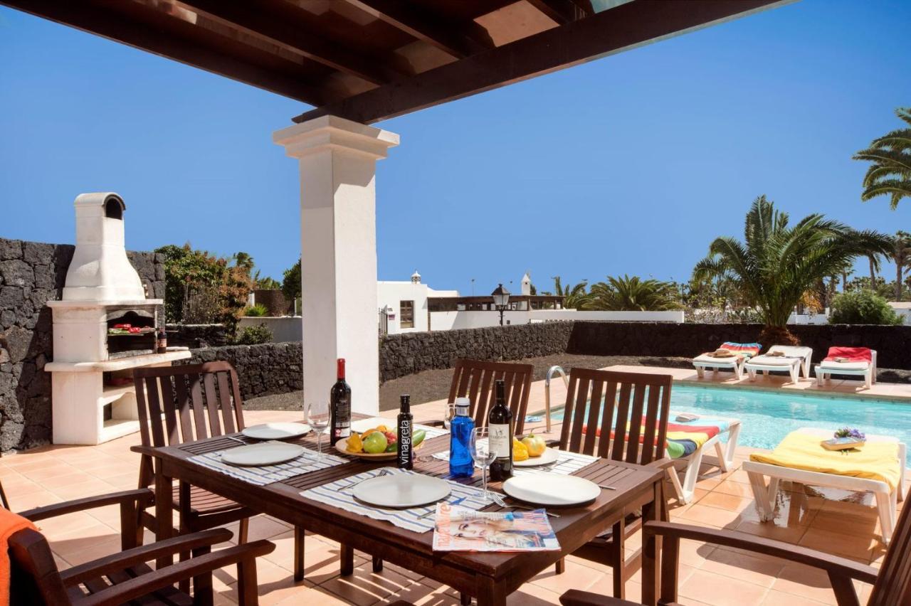 Villa Papagayo By Villa Plus Playa Blanca  Exterior photo